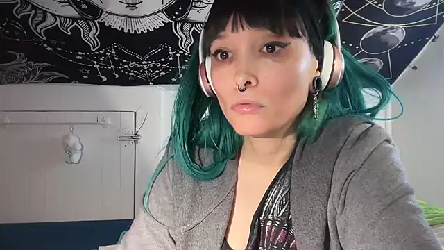 FRRANNKIE online show from February 2025 03:07:01 PM