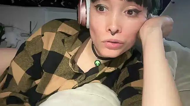 FRRANNKIE online show from March 2025 06:32:01 PM