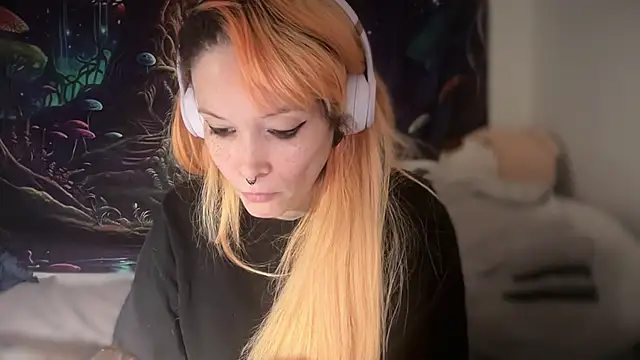 FRRANNKIE online show from February 2026 03:54:01 PM