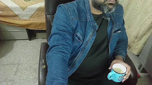 rentarob online show from November 2025 04:44:01 PM