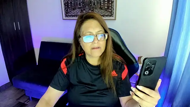 Ivette Shaira online show from March 2026 11:49:02 AM