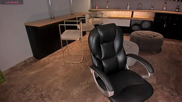 MileyCruz  online show from September 2025 11:31:02 AM