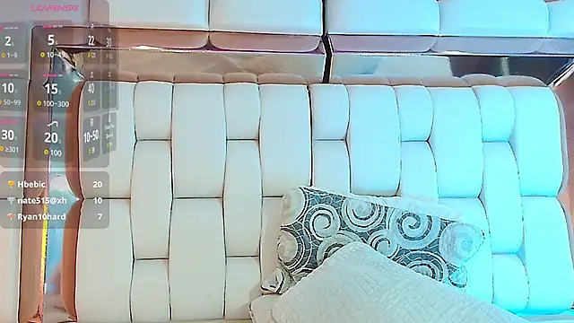 valkiria moore online show from January 2025 10:55:01 PM