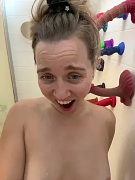 SkyelarSommer online show from January 2025 07:15:01 PM