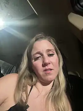 SkyelarSommer online show from February 2025 01:02:01 AM