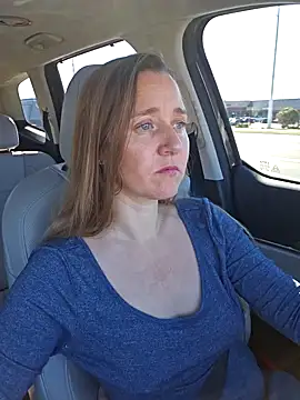 SkyelarSommer online show from February 2026 02:47:02 PM