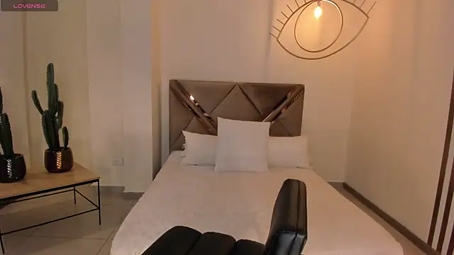 SunnyRivers online show from February 2025 06:33:01 PM