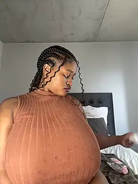 Snapshot of KnockoutBestie chatting on March 2025 09:12:02 AM KnockoutBestie online show from March 2025 09:12:02 AM