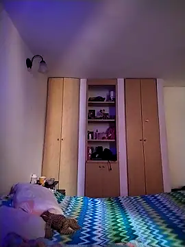 LissaThompsom online show from September 2025 02:07:02 PM