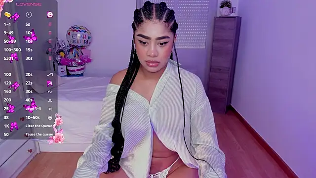 briana walker online show from September 2025 09:55:01 AM