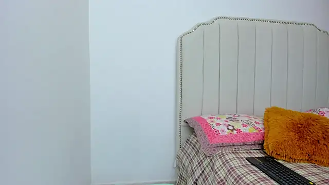 Hanna86 online show from February 2025 01:13:02 AM