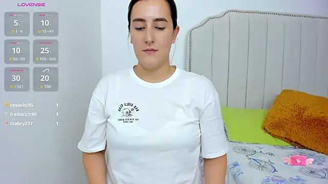 Hanna86 online show from March 2025 12:39:02 AM