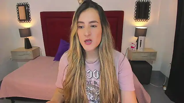 Hanna86 online show from March 2025 12:05:01 AM