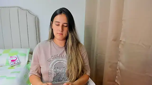 Hanna86 online show from September 2025 11:29:01 PM