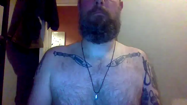 Thrillhouse online show from October 2025 08:40:02 PM