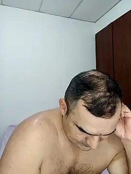 Angeelus2 online show from September 2025 03:44:02 PM