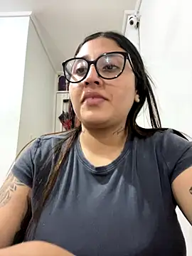 croftsmila online show from December 2025 01:02:02 AM