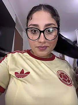 croftsmila online show from July 2026 11:44:01 PM