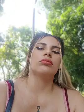 Snapshot of Misscata1106 chatting on June 2026 07:56:01 PM Misscata1106 online show from June 2026 07:56:01 PM