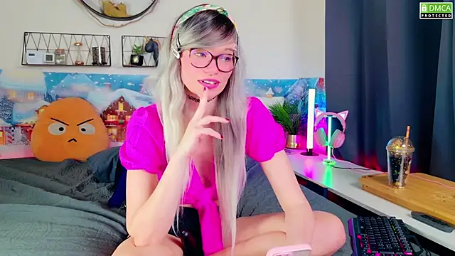 Kittychatte online show from January 2025 10:21:02 AM