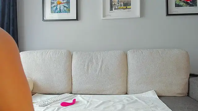 bellahot77 online show from February 2025 10:21:01 AM