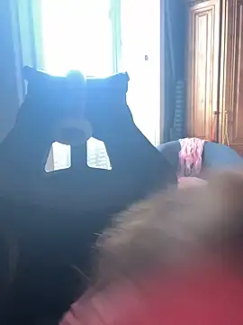 LaPetitechienne1 online show from January 2025 10:23:02 AM