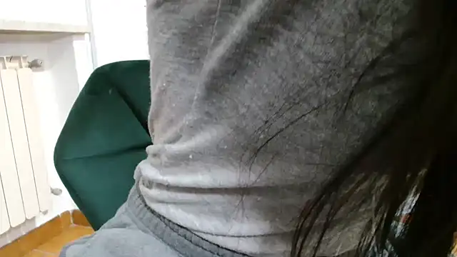 patatinahot87 online show from February 2026 05:44:02 PM