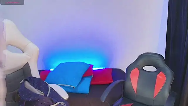 farichell online show from March 2026 07:53:02 PM