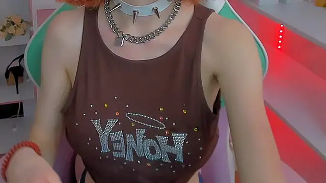 Katia Kim online show from March 2025 12:35:02 PM