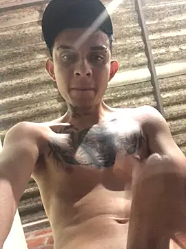 Snapshot of fran777775 chatting on February 2026 03:20:01 PM fran777775 online show from February 2026 03:20:01 PM