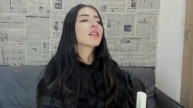 Mhelanny2 online show from January 2025 12:01:02 PM