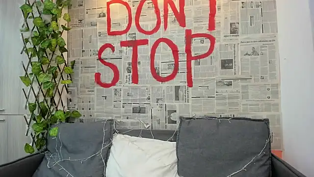 Mhelanny2 online show from February 2025 03:30:02 AM