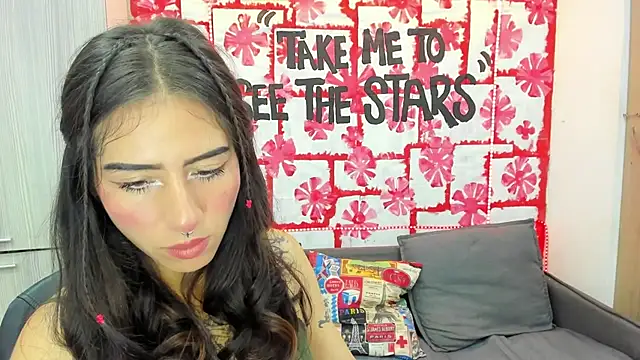 Mhelanny2 online show from February 2025 11:13:02 PM