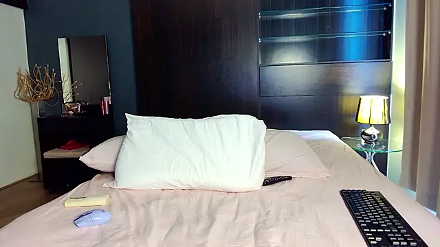 Snapshot of bl4ckdoll_ chatting on February 2026 06:26:01 AM bl4ckdoll online show from February 2026 06:26:01 AM