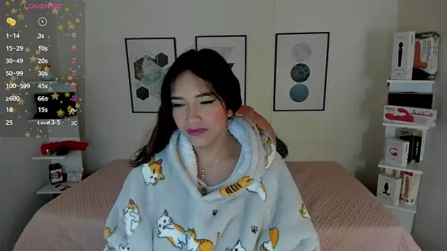 cristal  hot 1 online show from December 2024 10:08:01 AM