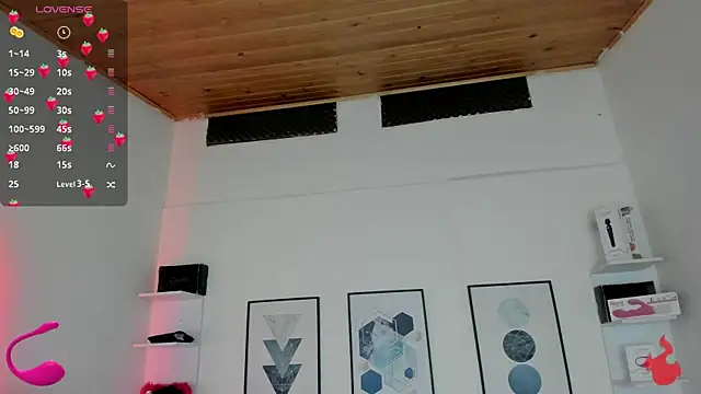 cristal  hot 1 online show from January 2025 10:12:02 AM