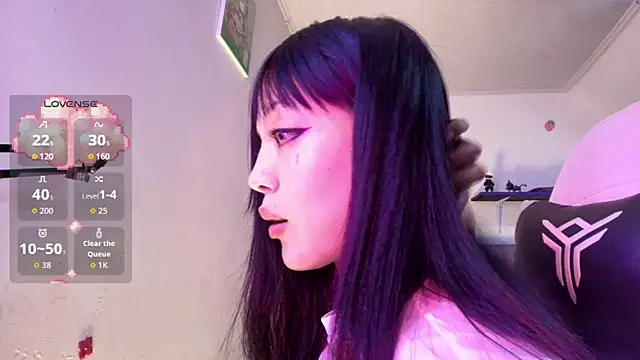 Persia 09 online show from October 2025 02:14:02 AM