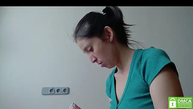 Sophi Cute online show from September 2025 12:37:01 PM