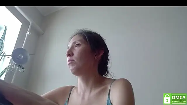 Sophi Cute online show from September 2025 01:00:02 PM