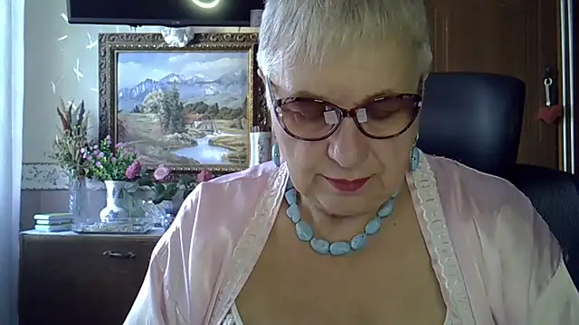 SweetCherry27 online show from September 2025 04:44:01 AM