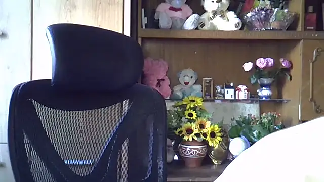 SweetCherry27 online show from September 2025 04:47:01 AM