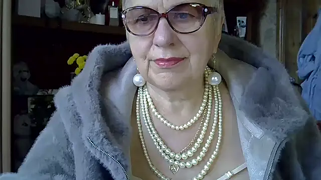 SweetCherry27 online show from October 2025 06:03:01 AM