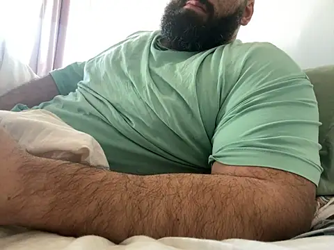 hugemachohandsome online show from February 2025 09:30:01 AM