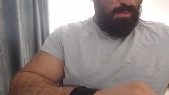 hugemachohandsome online show from September 2025 10:37:01 AM