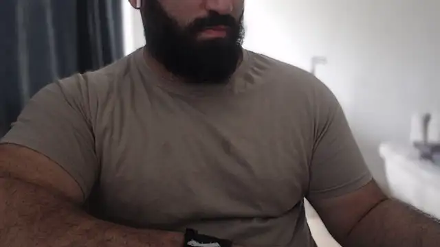 hugemachohandsome online show from September 2025 07:10:02 AM