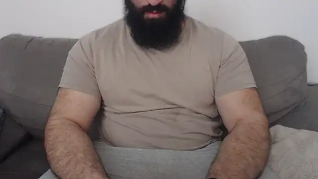 hugemachohandsome online show from April 2026 09:02:01 AM