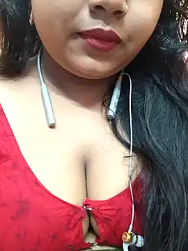 Snapshot of Sophiaboudi chatting on January 2025 05:51:02 PM Sophiaboudi online show from January 2025 05:51:02 PM