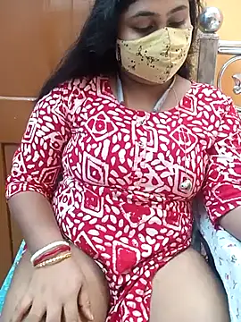 Snapshot of Sophiaboudi chatting on March 2025 06:07:01 PM Sophiaboudi online show from March 2025 06:07:01 PM