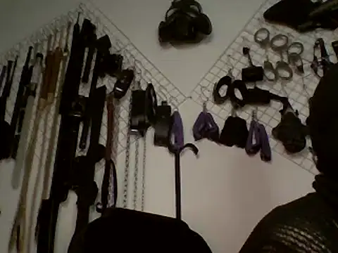 FeticheMacabre online show from December 2024 01:17:01 AM