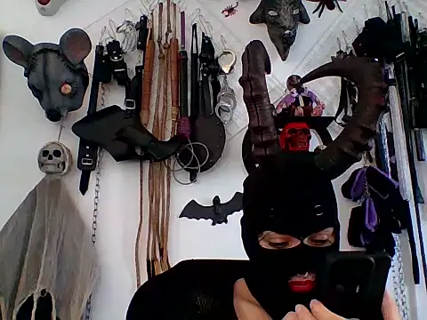 Snapshot of FeticheMacabre chatting on April 2026 03:04:01 PM FeticheMacabre online show from April 2026 03:04:01 PM